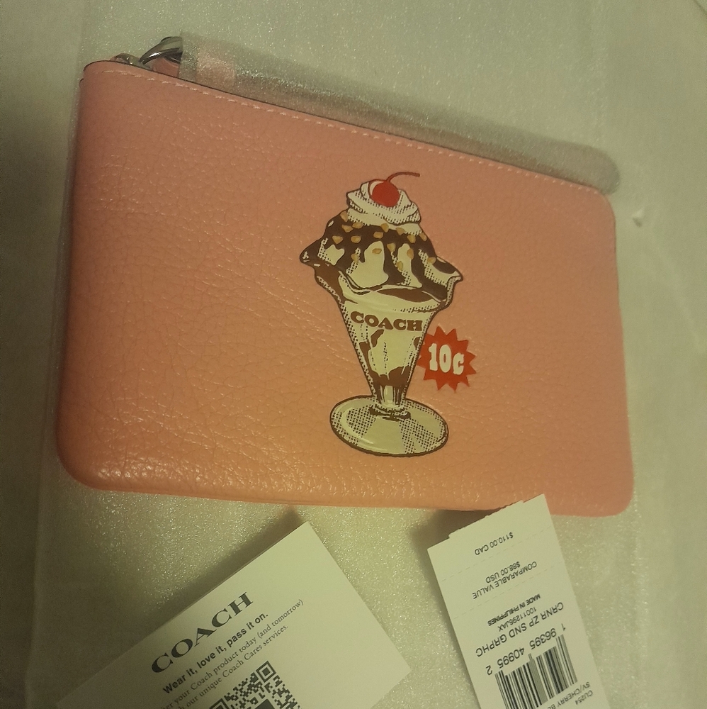 New Coach Wristlet With Sundae Print/NWT In Pink - Picture 2 of 7